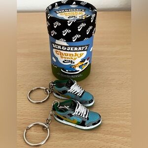 Mini 3D Fashion Chunky Dunky Sneaker Keychain with Box BNIB